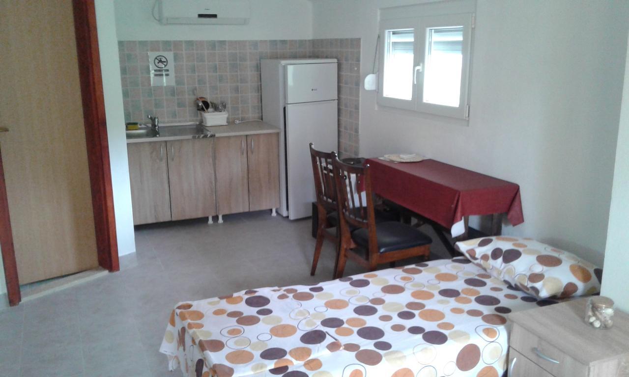 Danijela Apartmani Čanj Eksteriør billede